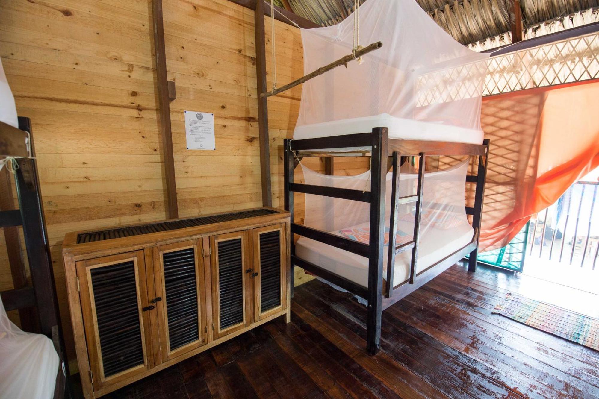 Bella Flor Hostel Palomino Exterior foto